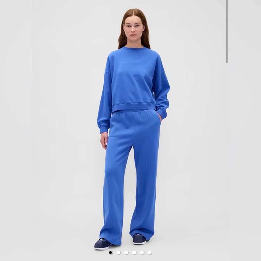GAP VintageSoft Seamed Women’s Sweat Set. Size M. Good condition